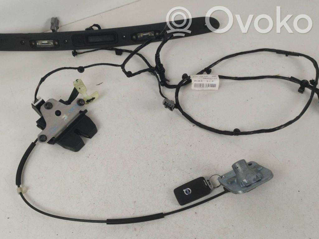 Volvo S60 Tailgate/trunk/boot lock/catch/latch 