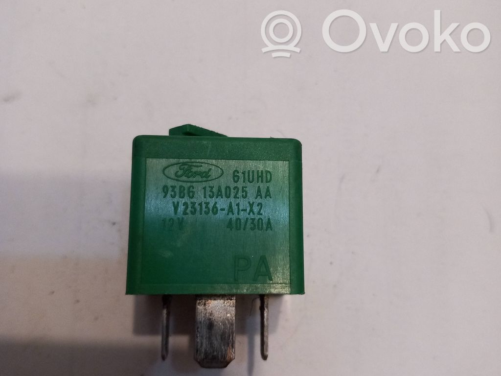 Ford Mondeo Mk III Muu rele 