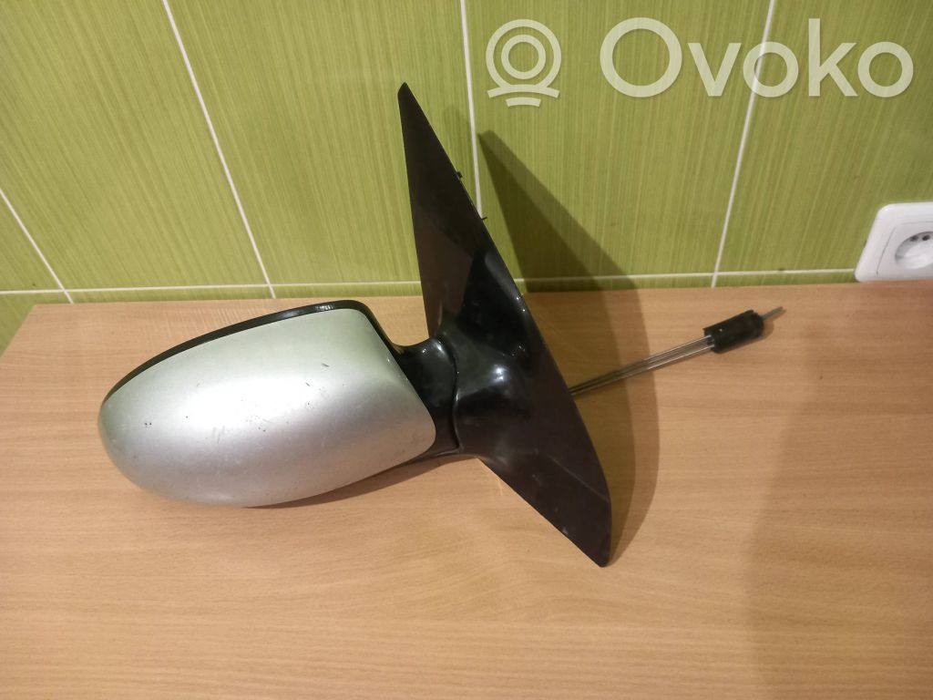 Ford Focus Front door electric wing mirror 