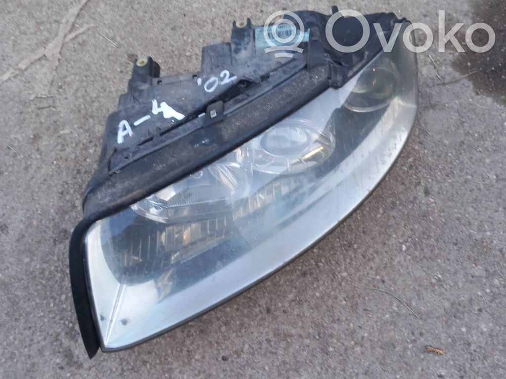 Audi A4 S4 B6 8E 8H Lampa przednia 