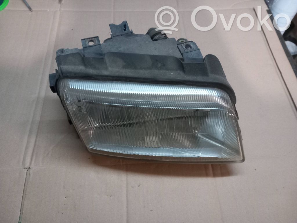 Audi A4 S4 B5 8D Headlight/headlamp 