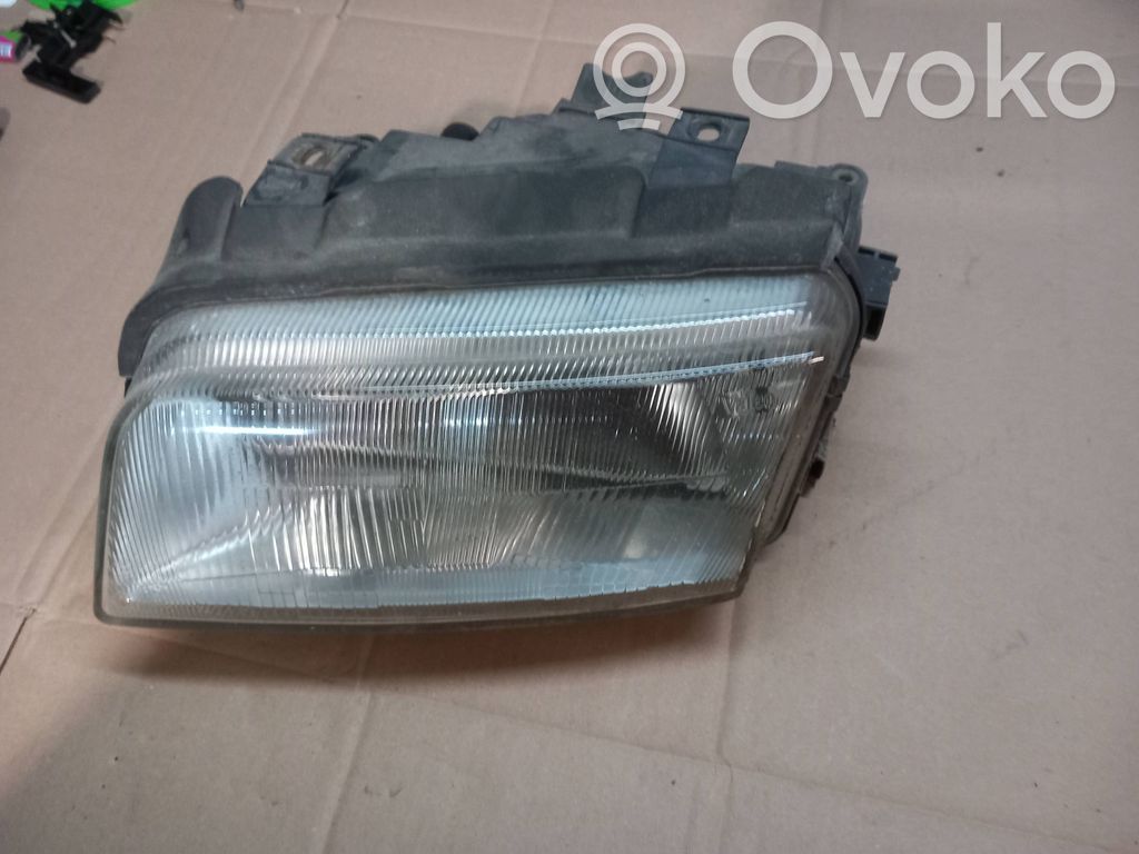 Audi A4 S4 B5 8D Headlight/headlamp 