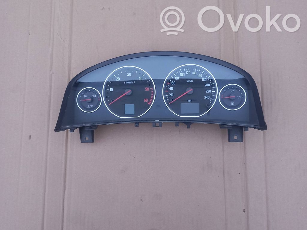 Opel Vectra C Speedometer (instrument cluster) 