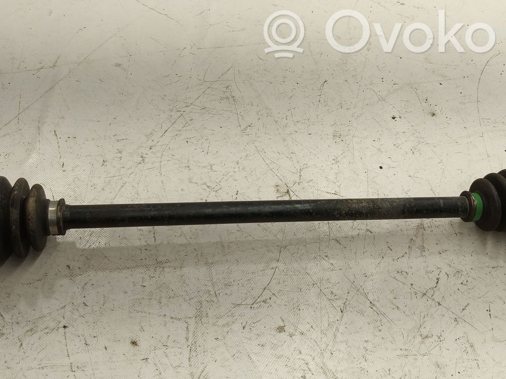 Rear driveshaft
