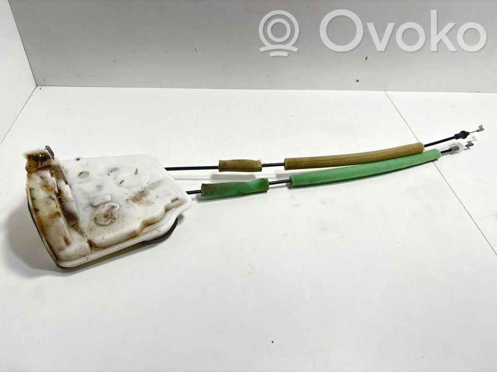 Mazda 3 III Rear door lock 
