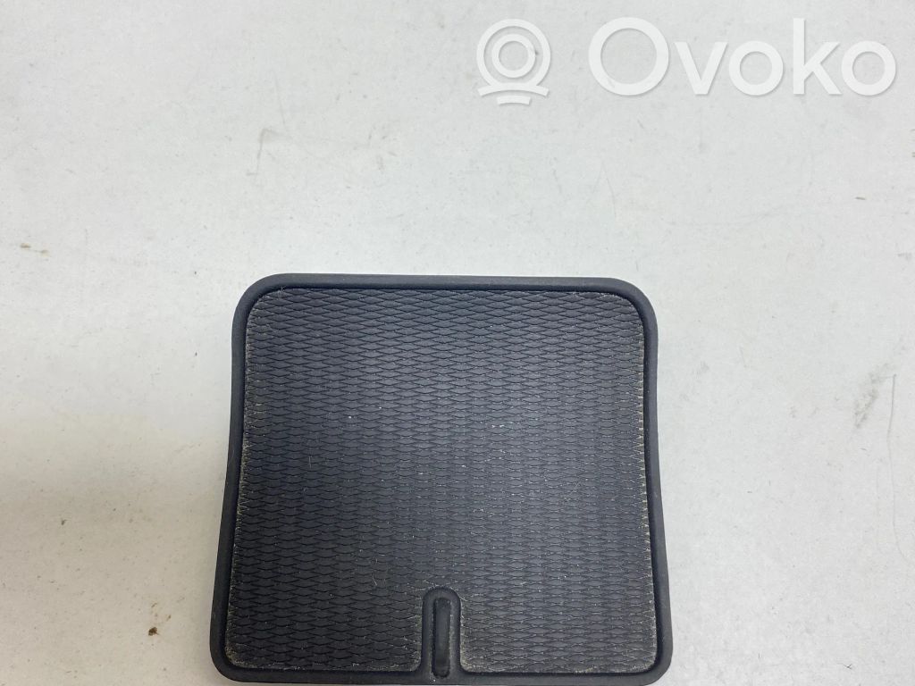 Volvo V70 Base de la guantera 