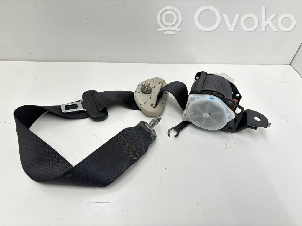 Subaru Outback Cinturón trasero 
