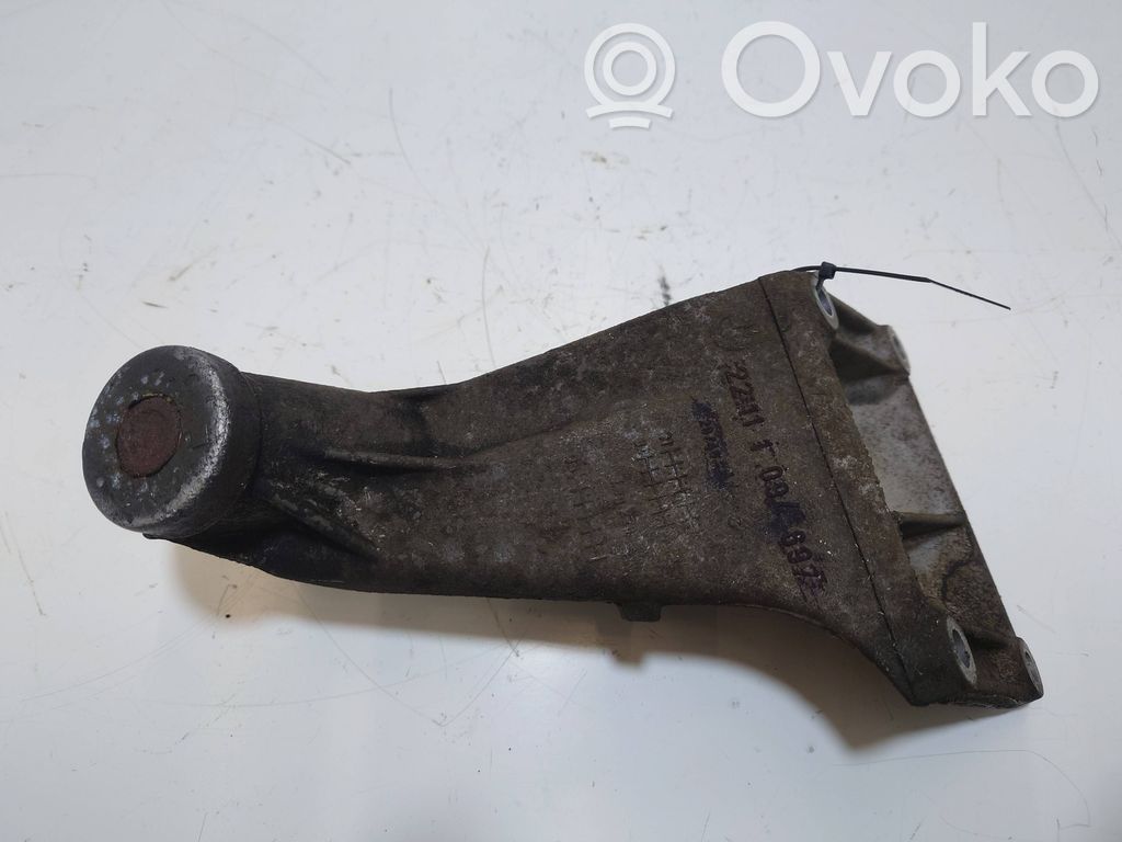 Engine mounting bracket   22111094697