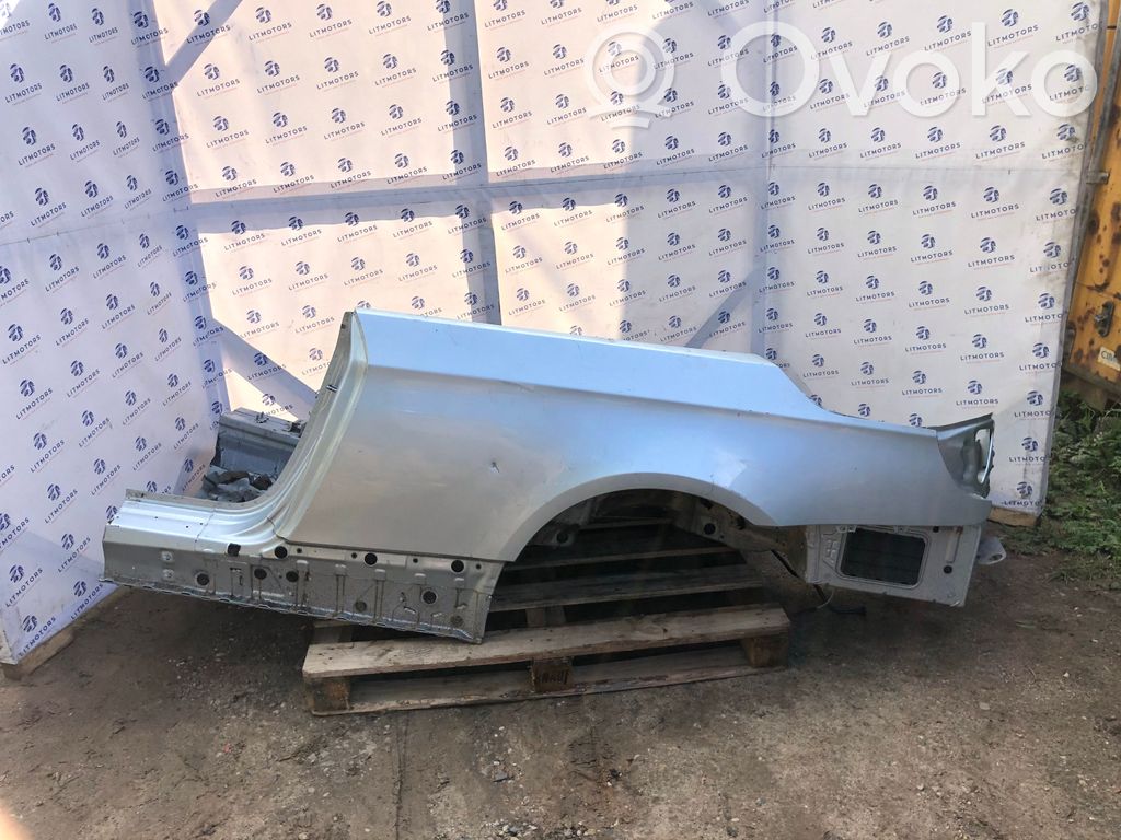 Rear quarter panel