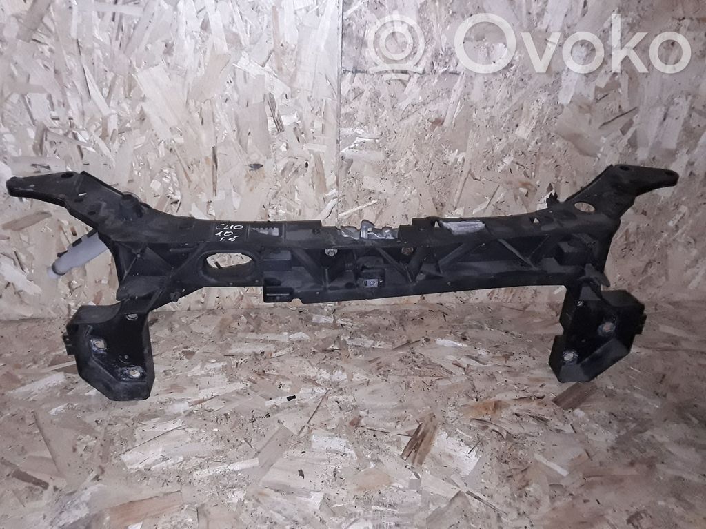 Radiatoru panelis   8200290143