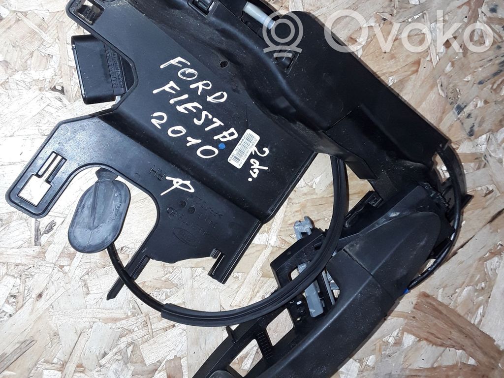 Front door lock   8A6AA21812BE