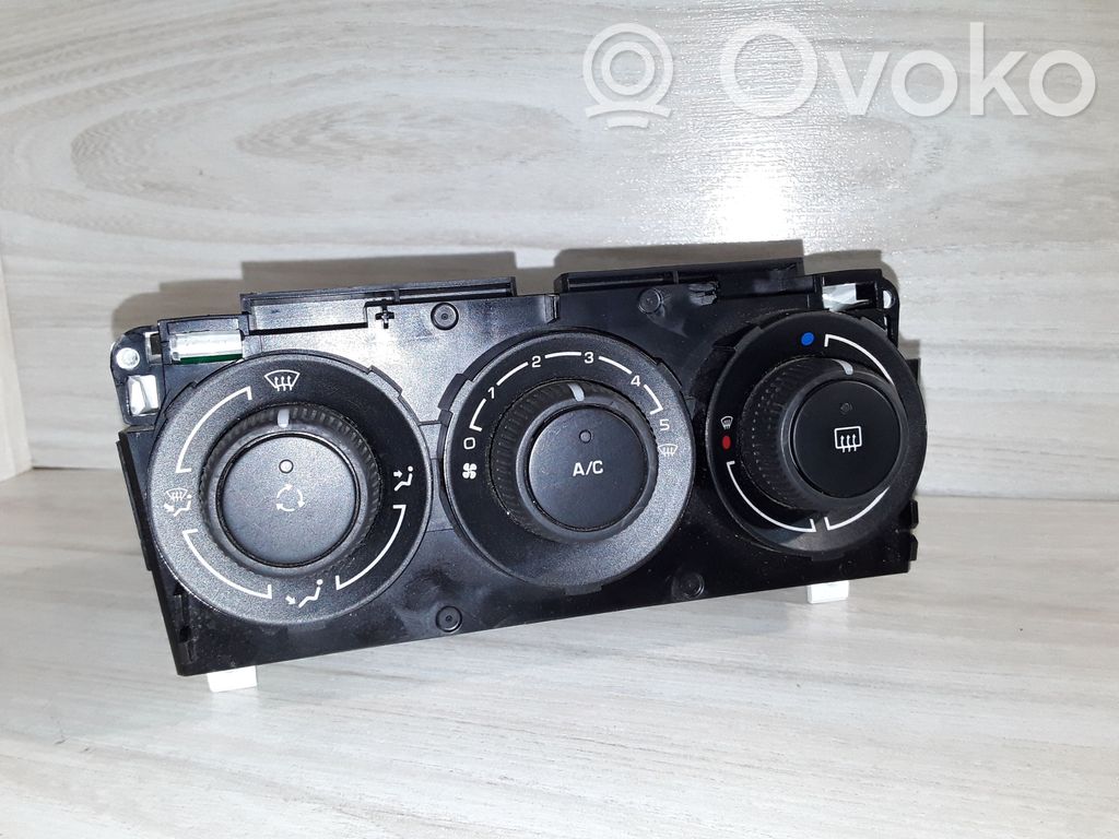 Citroen C3 Picasso Climate control unit 