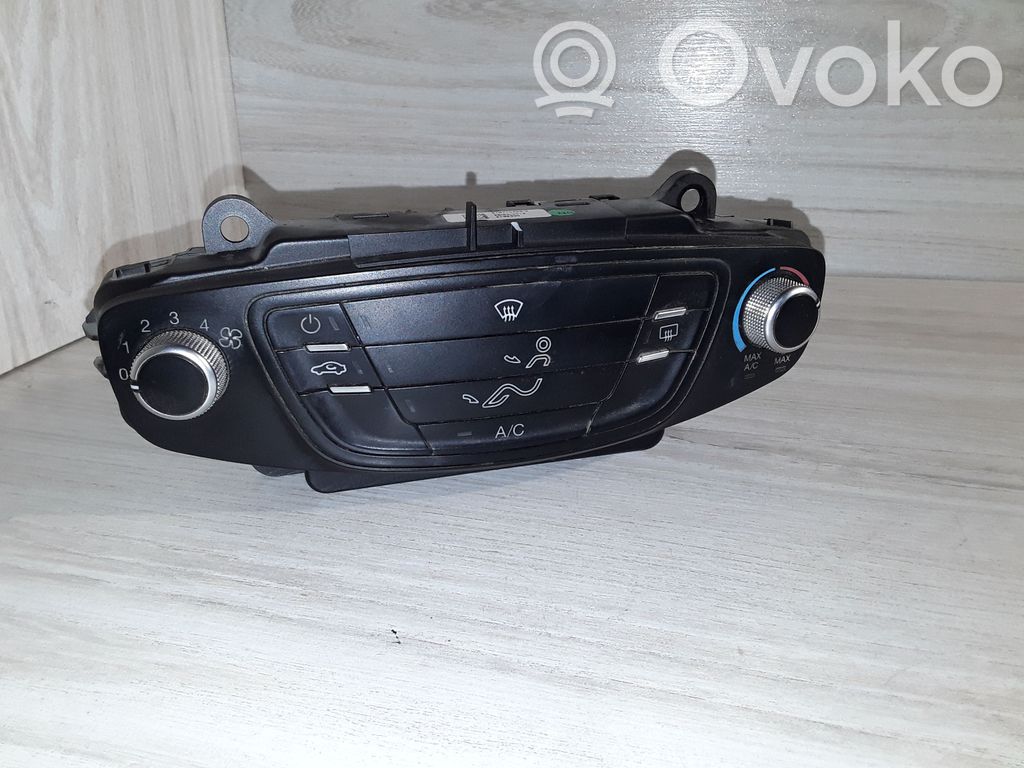 Ford Transit Courier Climate control unit 