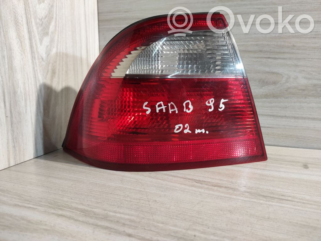 Saab 9-5 Galinis žibintas kėbule 