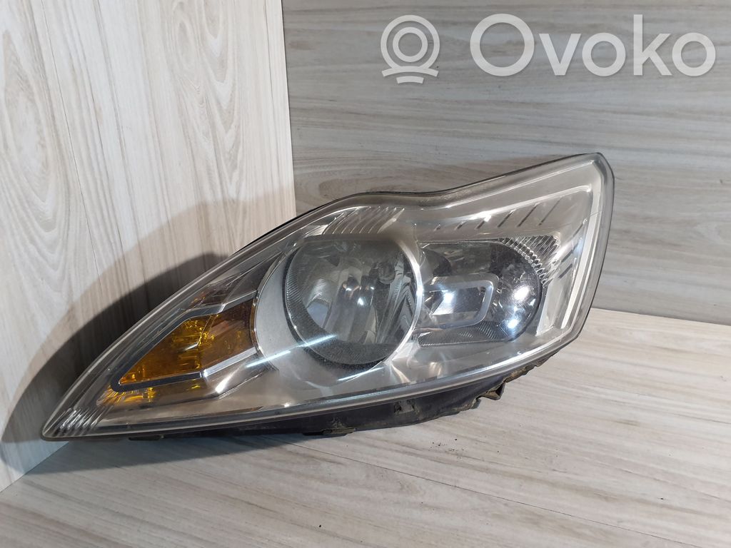 Ford Focus Headlight/headlamp 