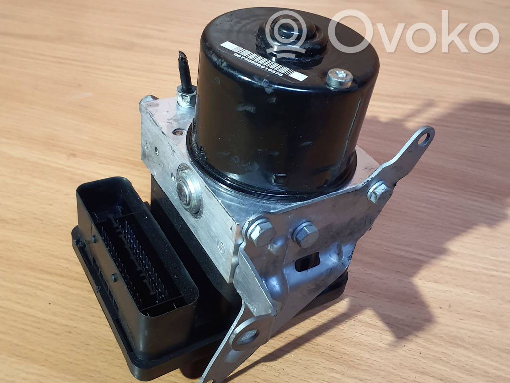 BMW 1 E81 E87 ABS Pump 