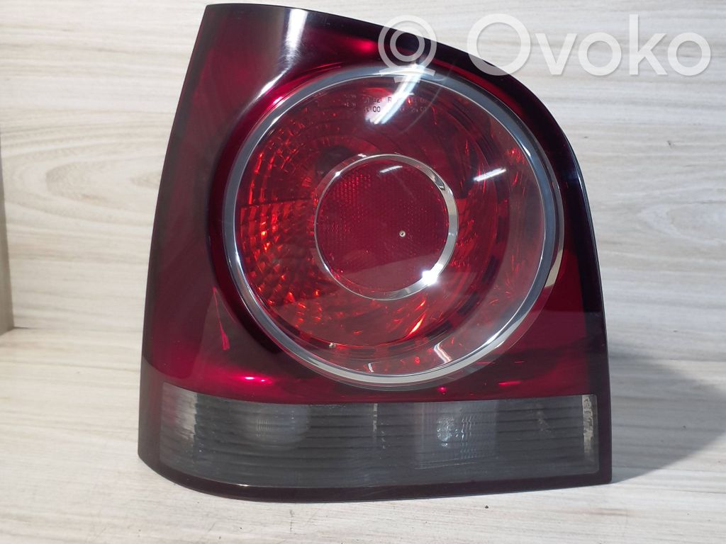 Volkswagen Polo IV 9N3 Lampă spate în caroserie 