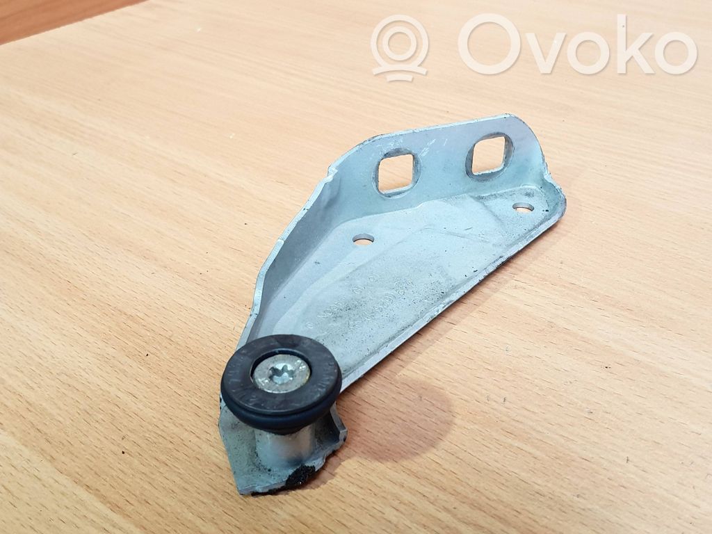Renault Kangoo II Sliding door upper roller guide/hinge 