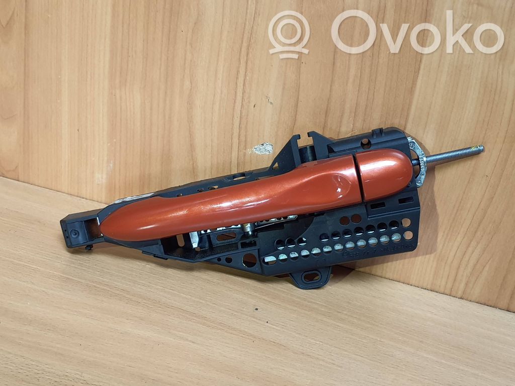 Renault Captur Manecilla externa puerta trasera 