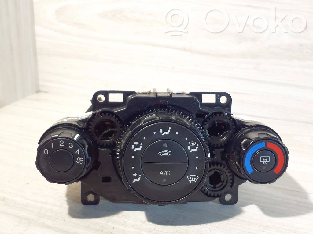 Ford Fiesta Climate control unit 