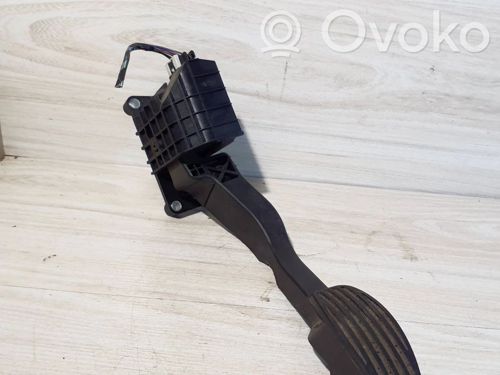 Fiat 500 Accelerator throttle pedal 