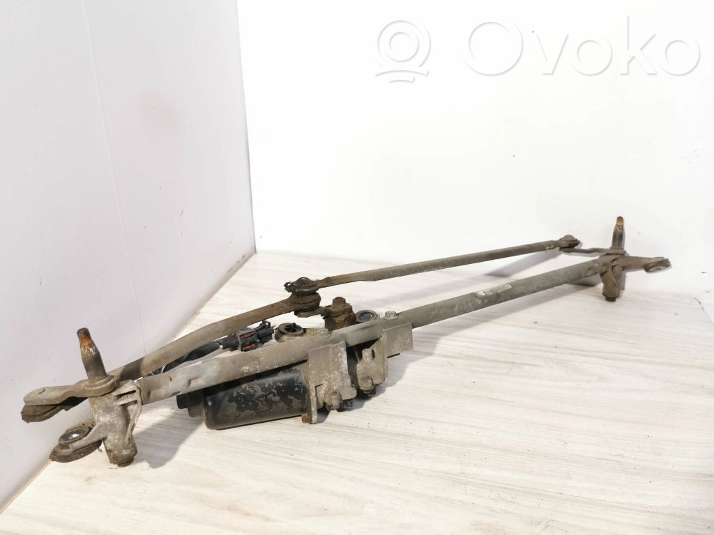 Saab 9-3 Ver2 Front wiper linkage and motor 