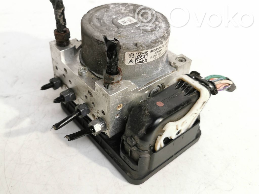 Peugeot 208 I ABS-pumppu 