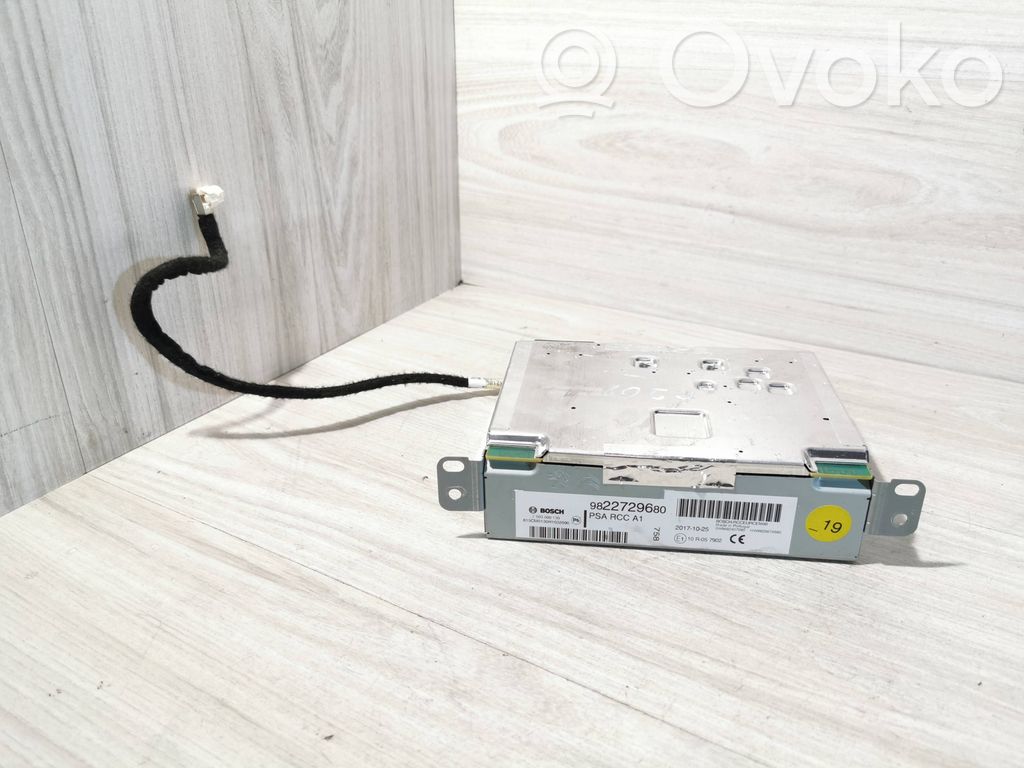 Peugeot 208 I Radio/CD/DVD/GPS head unit 