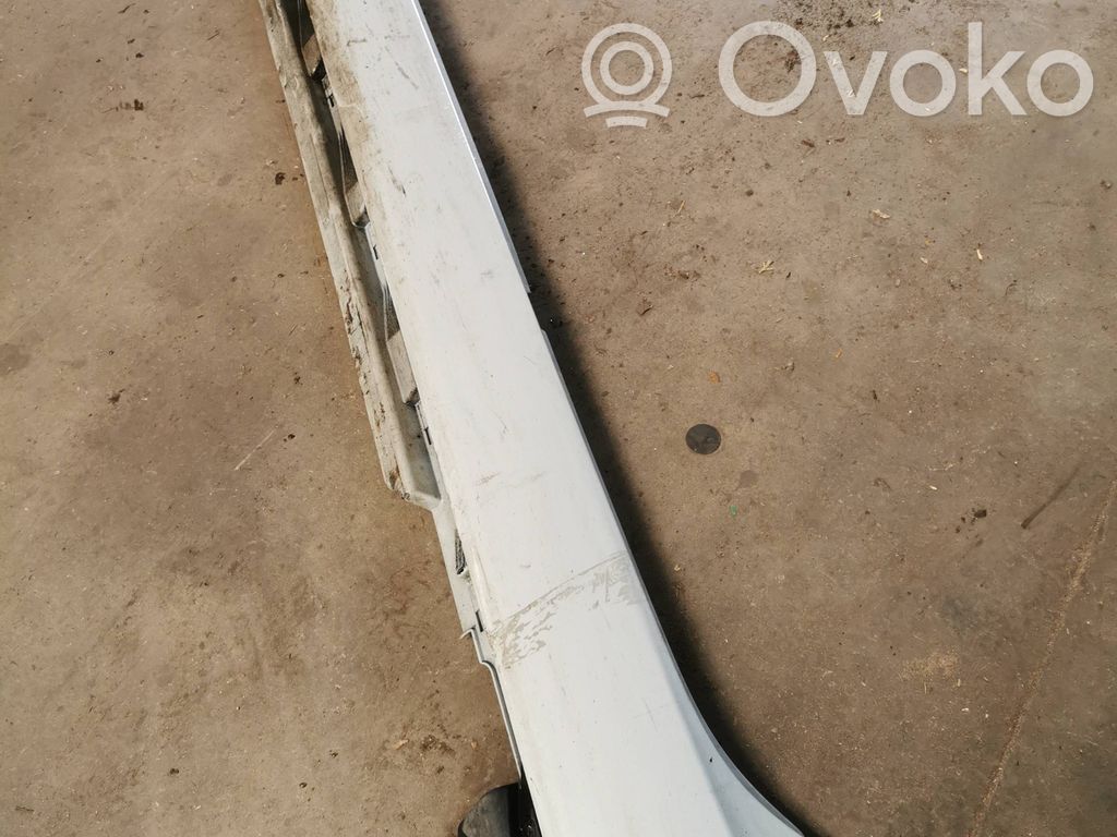Volvo V40 Slenkstis 