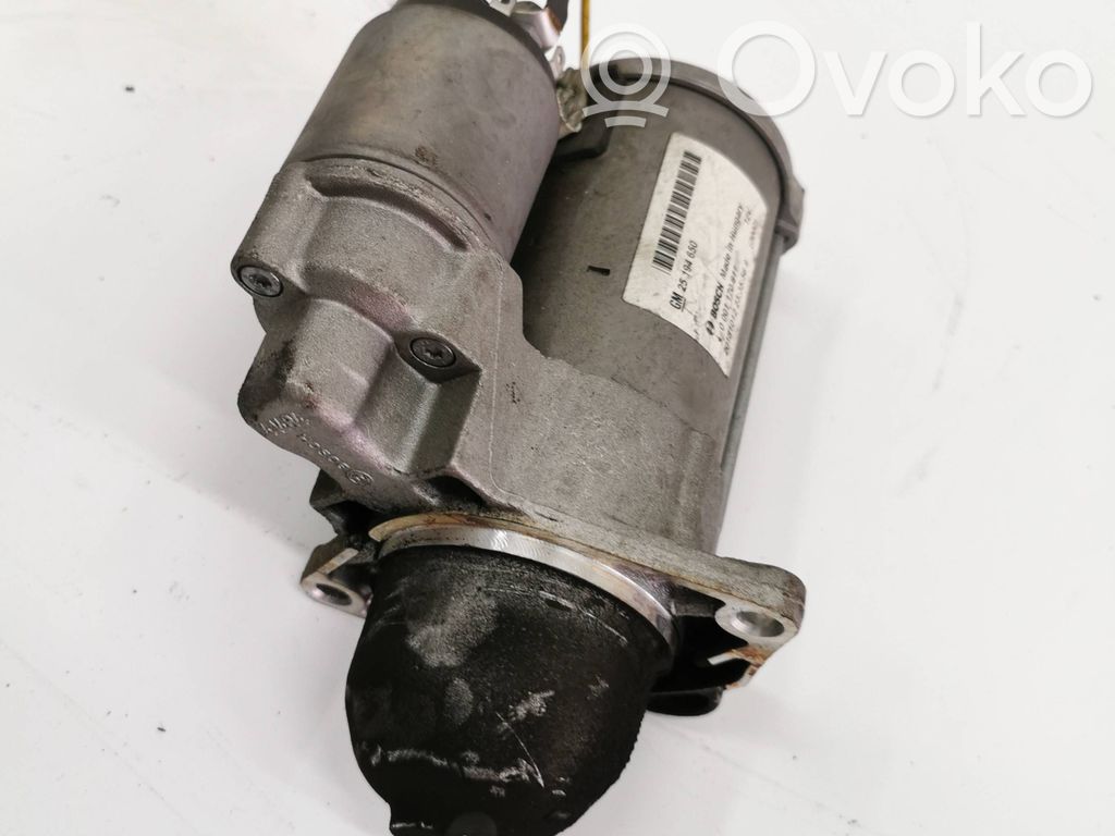 Opel Corsa E Стартер 