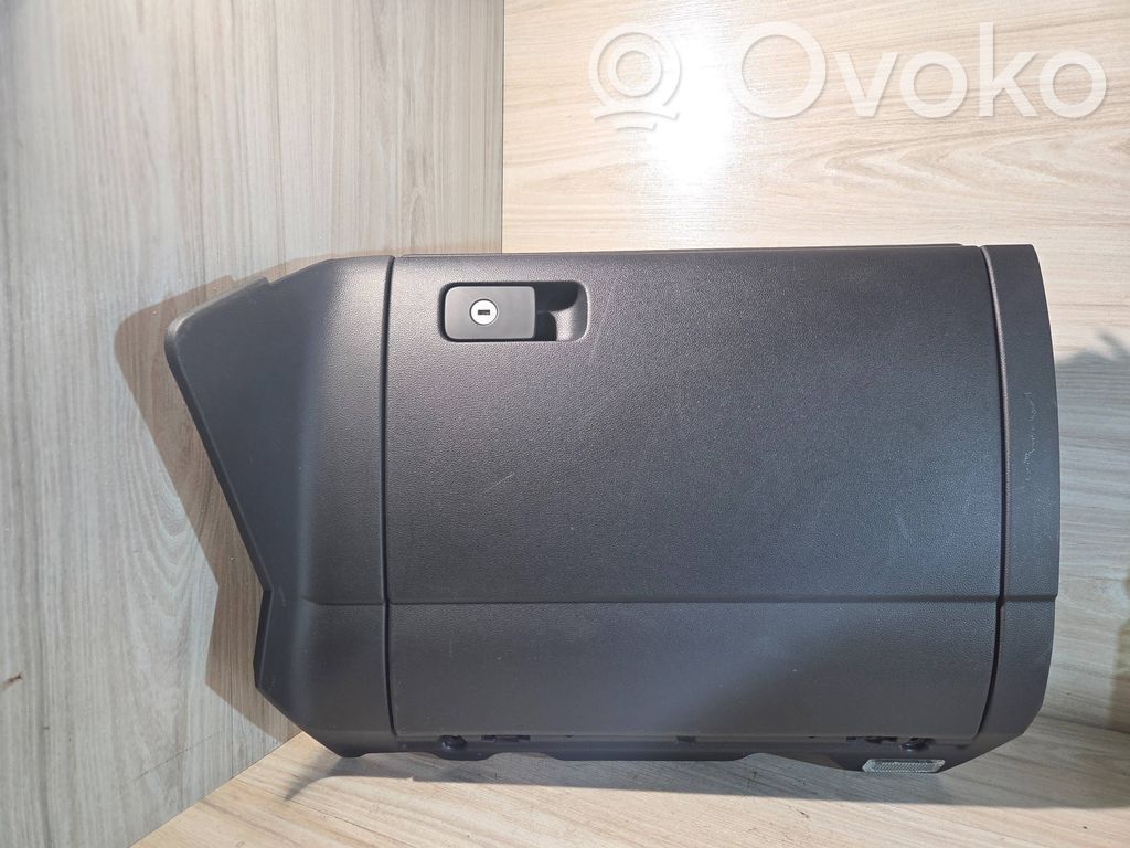 Volkswagen Golf VII Schowek deski rozdzielczej / Komplet 