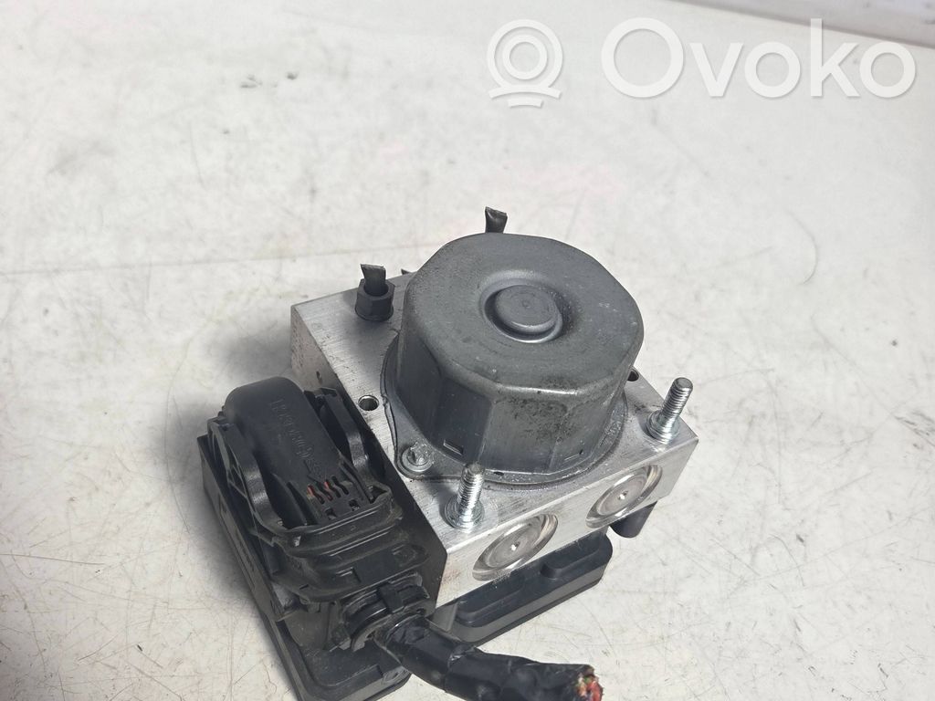 Renault Clio IV ABS Pump 