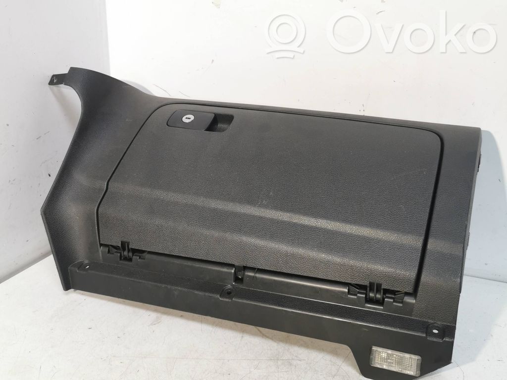 Volkswagen Golf VI Daiktadėžės (bordačioko) komplektas 