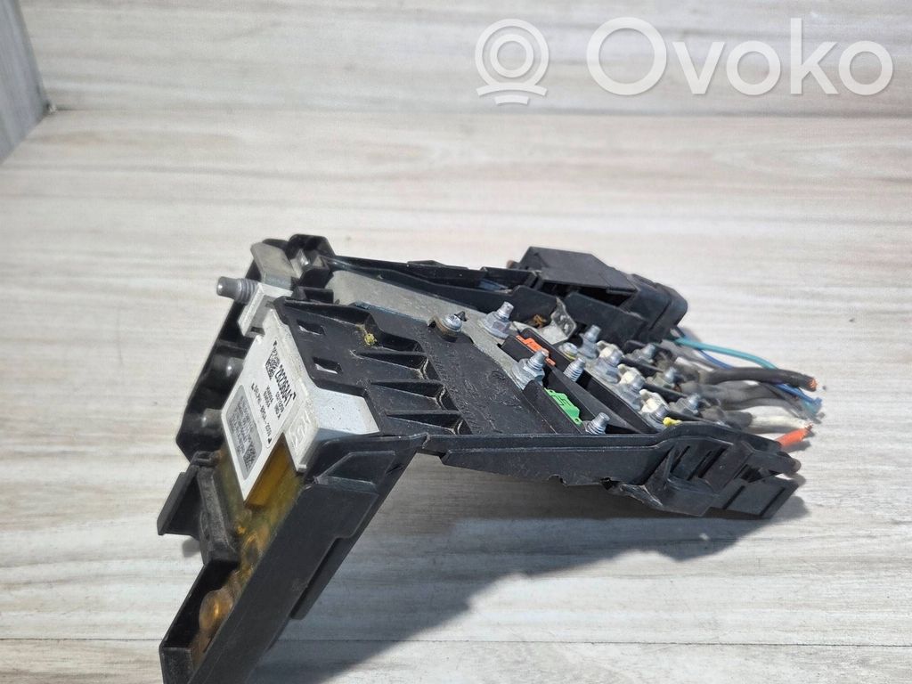 Peugeot 5008 Positive wiring loom 