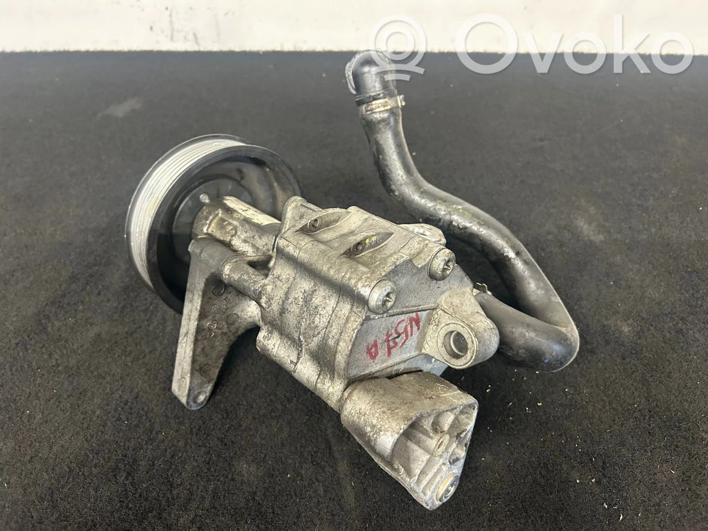 Power steering pump   679646204,5002445,05F13