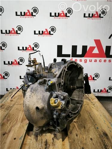 Mechaninė 5 pavarų dėžė   20LM32