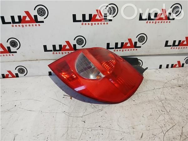 Lámpara de faros/luces traseros
