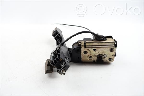Renault Espace IV Rear door lock 