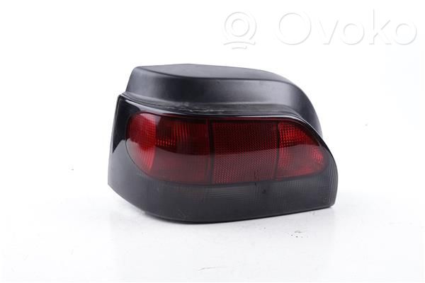 Lámpara de faros/luces traseros   85511930LB