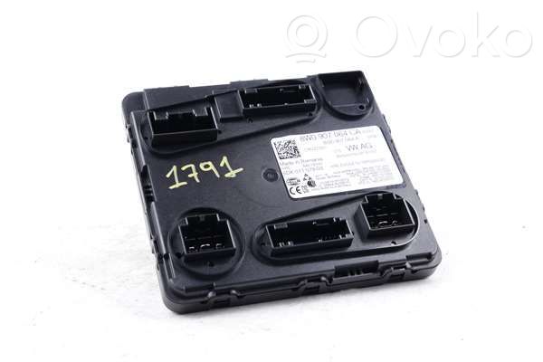 Unidad de control/módulo ECU del motor   8W0907064CA