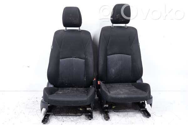 Mazda CX-3 Set sedili 
