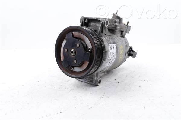 Ilmastointilaitteen kompressorin pumppu (A/C)   5N0820803A