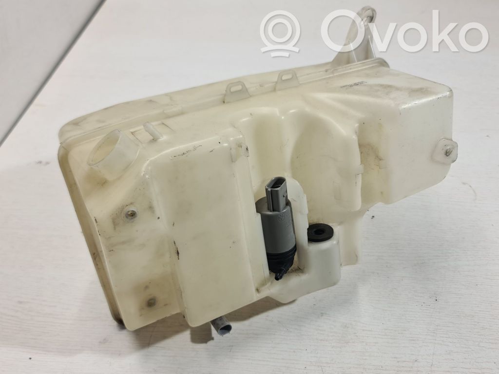 BMW 7 E65 E66 Wischwasserbehälter 