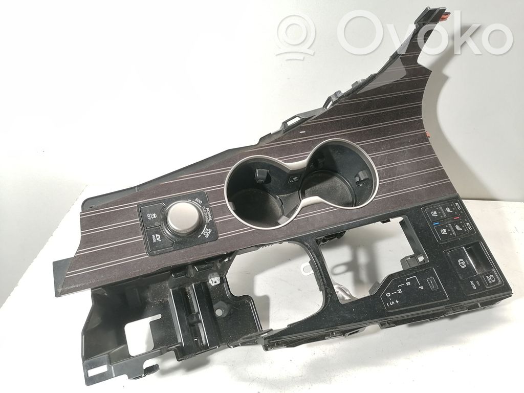 Lexus RX 450H Center console 