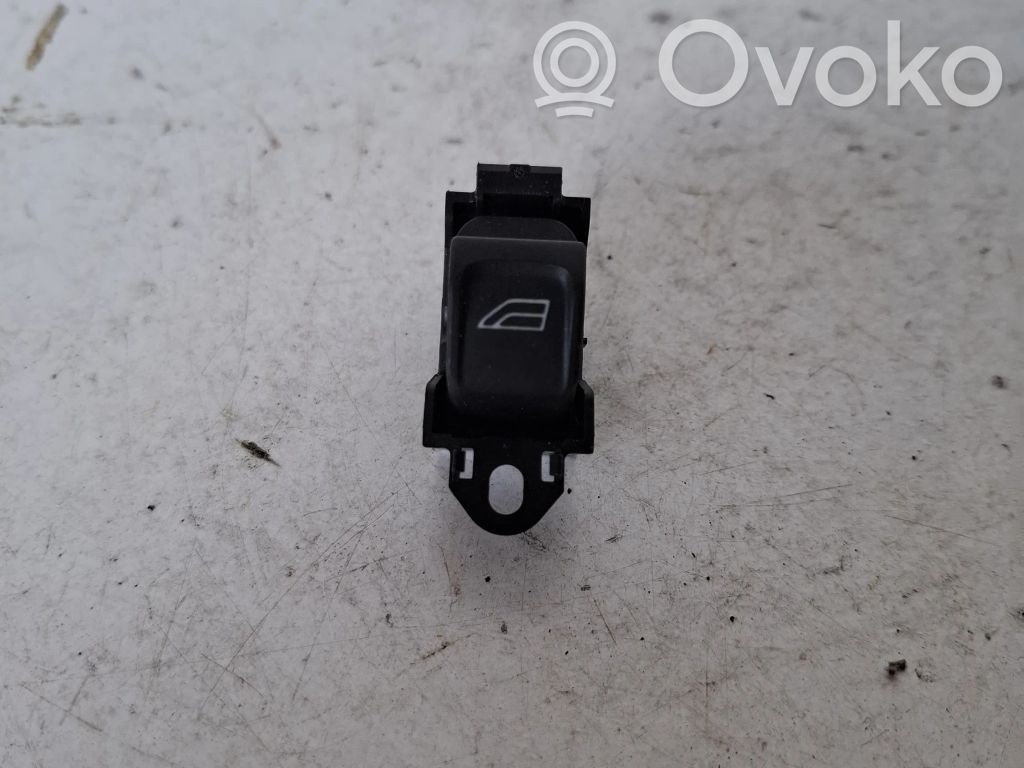 Volvo XC70 Electric window control switch 