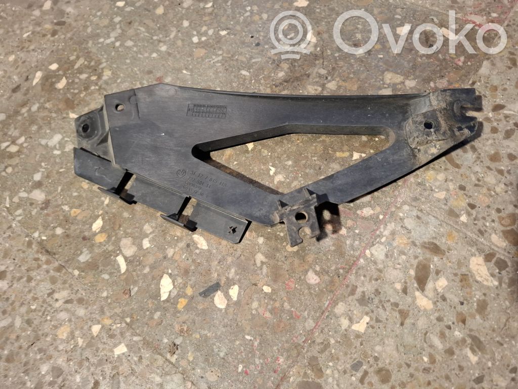 BMW 7 E65 E66 Takapuskurin kannake 