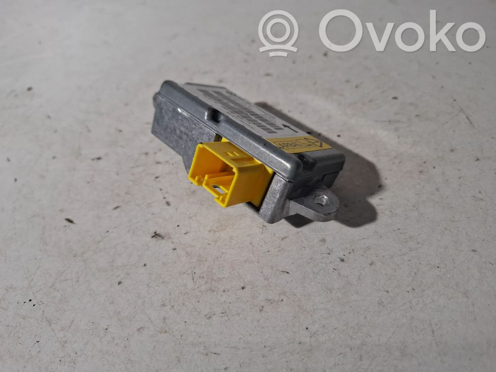 Airbag control unit/module   6960228