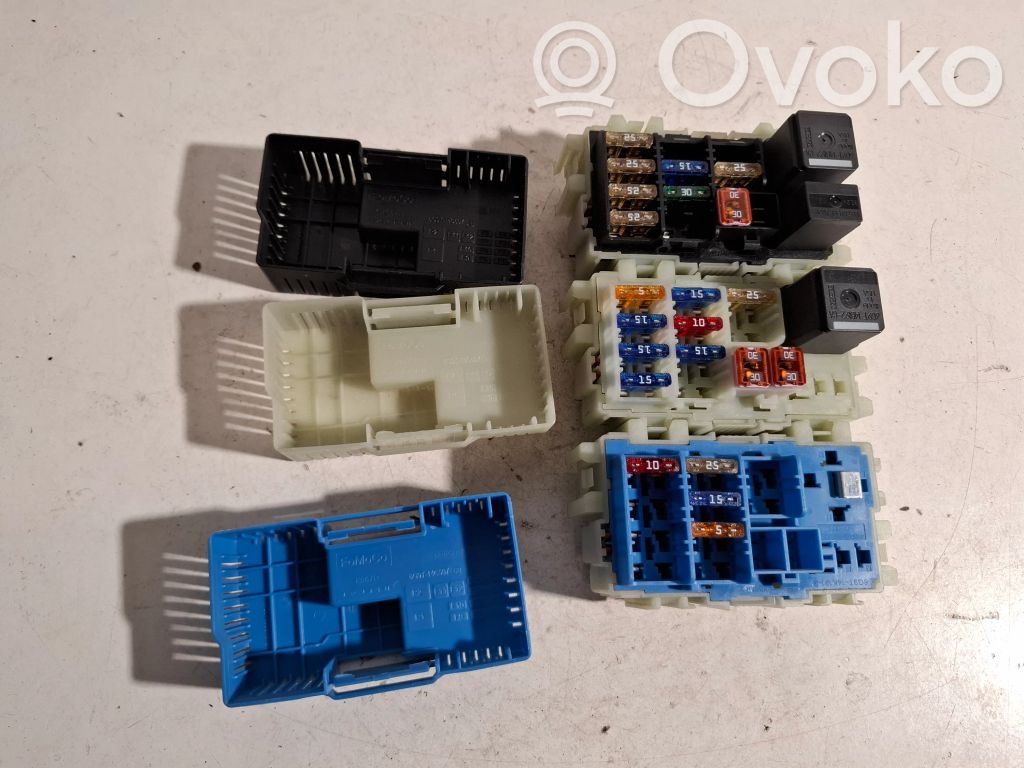 Volvo XC60 Módulo de fusible 