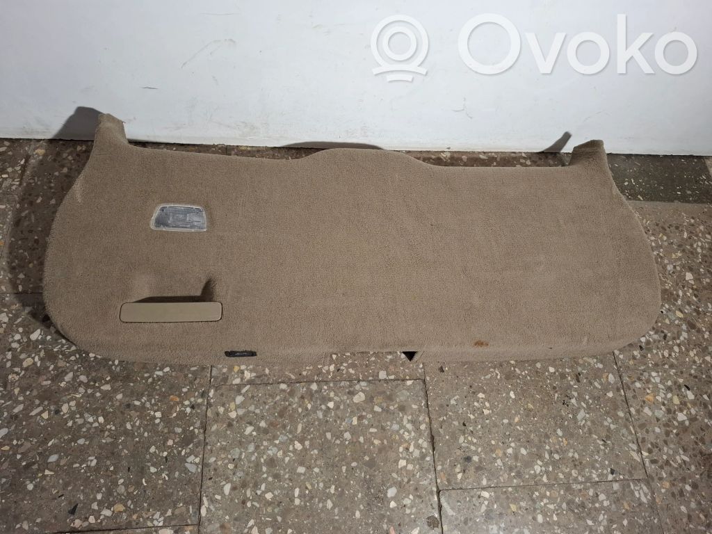 Volvo XC60 Tailgate trim 
