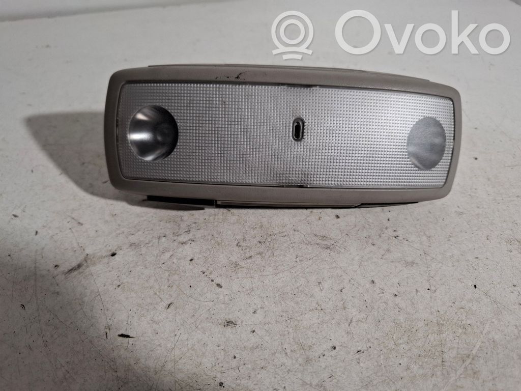 Volvo S60 Luz del asiento trasero 